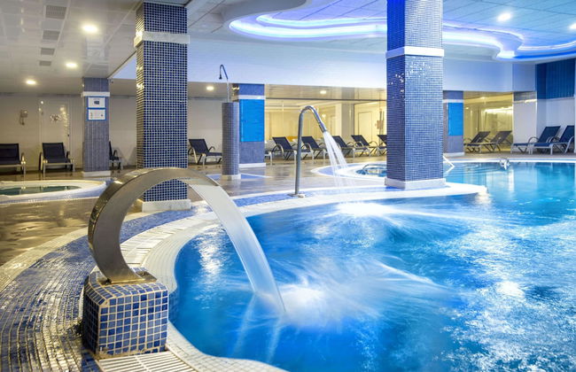 Hotel Spa Benalmádena Palace - Photo 59