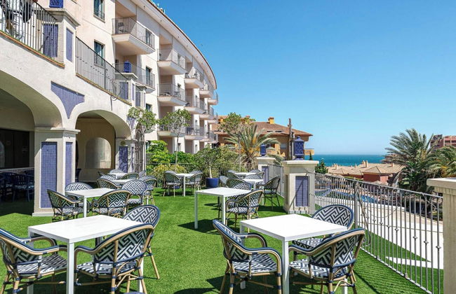 Hotel Spa Benalmádena Palace - Photo 2