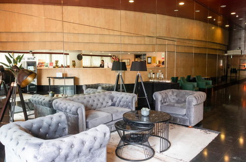 Photo 7 - VIP Executive Eden Aparthotel