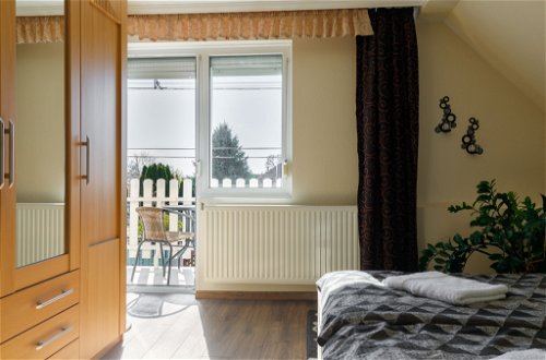 Foto 6 - Apartment mit 3 Schlafzimmern in Siófok mit blick auf die berge