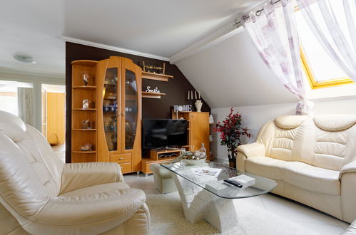 Foto 16 - Apartamento de 3 quartos em Siófok com jardim