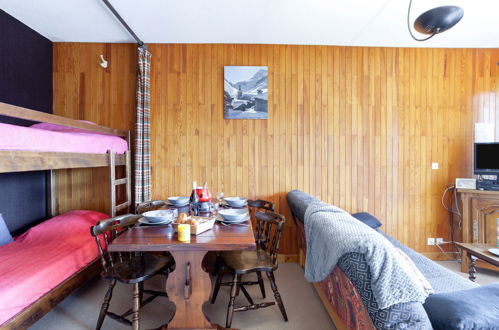 Foto 6 - Apartment mit 1 Schlafzimmer in Fontcouverte-la-Toussuire mit blick auf die berge