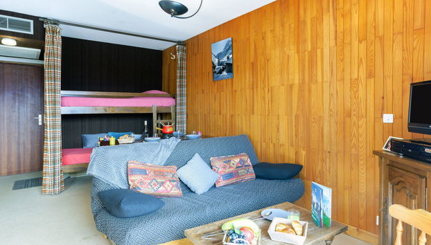 2 bedroom Apartment in Fontcouverte-la-Toussuire - Photo 2