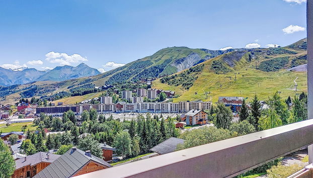 2 bedroom Apartment in Fontcouverte-la-Toussuire - Photo 5