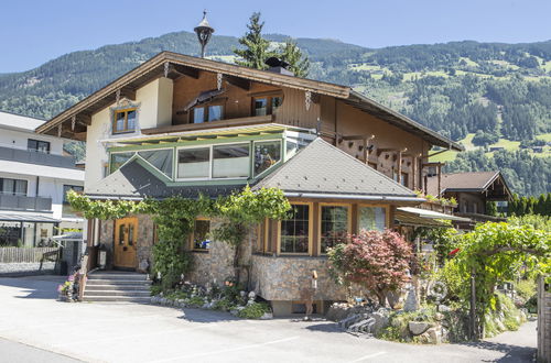 Foto 6 - Apartamento de 3 quartos em Aschau im Zillertal com jardim