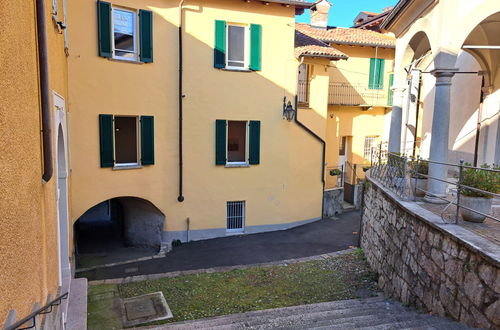 Photo 38 - 2 bedroom Apartment in Porto Valtravaglia with terrace