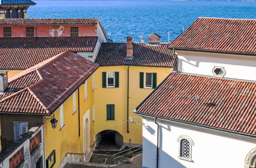 Foto 40 - Appartamento con 2 camere da letto a Porto Valtravaglia con terrazza