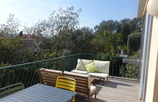 Foto 1 - Apartment mit 3 Schlafzimmern in Le Lavandou mit terrasse