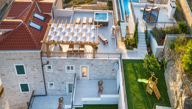 Maison de 8 chambres à Dugi Rat avec piscine privée et jardin - Photo 4