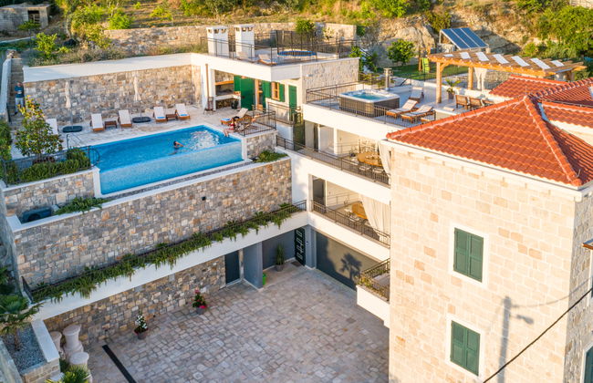 Casa de 8 quartos em Dugi Rat com piscina privada e jardim - Foto 6