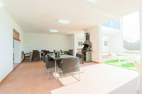 Foto 33 - Casa de 4 quartos em Roda de Berà com piscina privada e vistas do mar