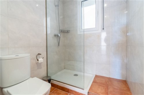 Foto 29 - Casa con 4 camere da letto a Roda de Berà con piscina privata e vista mare