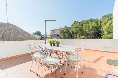 Photo 34 - Maison de 4 chambres à Roda de Berà avec piscine privée et jardin