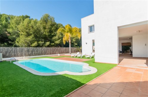 Foto 31 - Casa con 4 camere da letto a Roda de Berà con piscina privata e vista mare