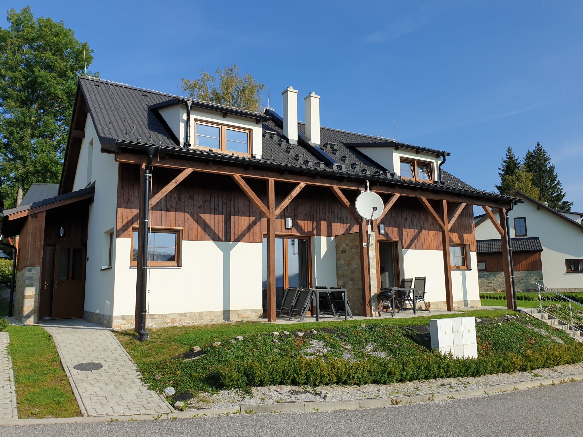 Foto 15 - Casa de 2 quartos em Lipno nad Vltavou com jardim e vista para a montanha