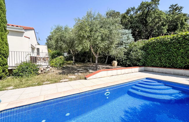 Casa de 4 quartos em Montesquieu-des-Albères com piscina privada e jardim - Foto 9