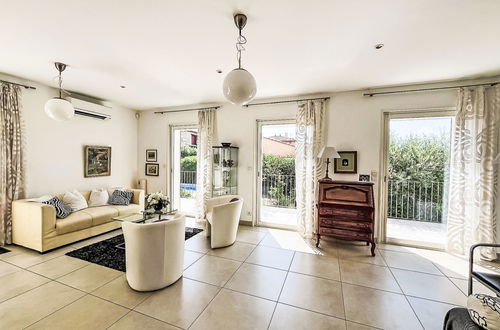 Photo 6 - 2 bedroom House in Montesquieu-des-Albères with private pool and garden