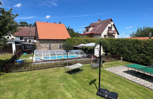 Casa de 4 quartos em Neurazy com piscina privada e jardim - Foto 25