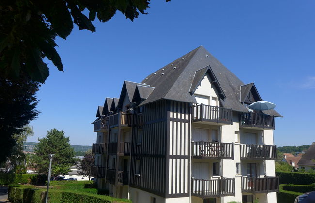 2 bedroom Apartment in Villers-sur-Mer - Photo 13