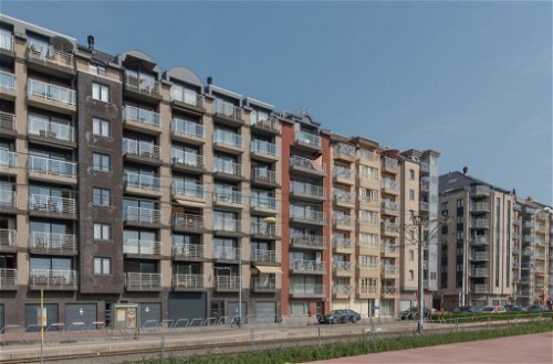 Foto 6 - Appartamento con 2 camere da letto a Blankenberge con vista mare