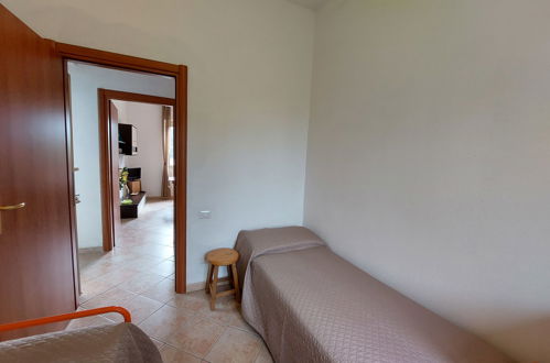 Photo 11 - 2 bedroom Apartment in Siniscola with garden and sea view