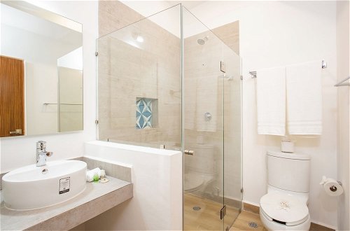 Foto 35 - Luxury Apartment2 Bedroompoollaundry Center