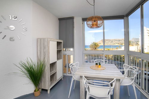 Foto 2 - Apartment mit 1 Schlafzimmer in Calp mit schwimmbad und blick aufs meer