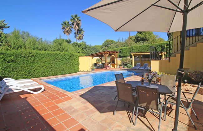 Casa de 4 quartos em Calp com piscina privada e jardim - Foto 18