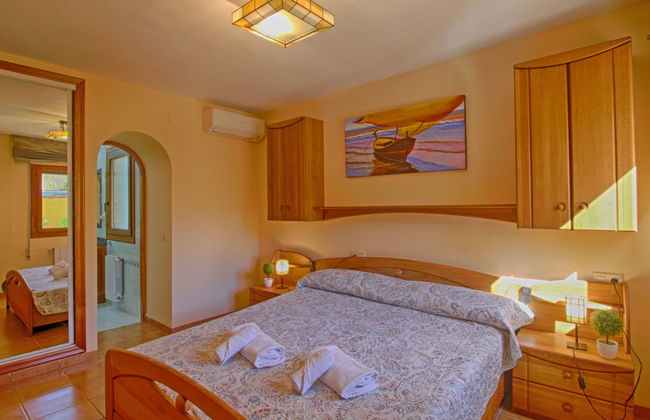Casa de 4 quartos em Calp com piscina privada e jardim - Foto 11
