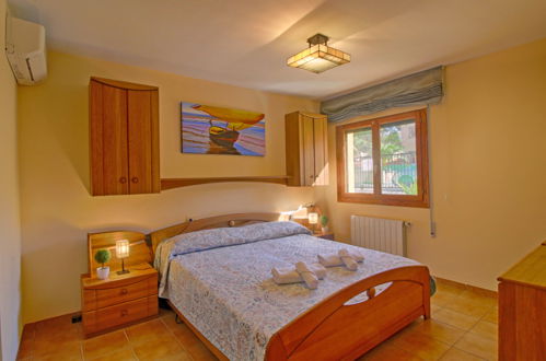 Foto 10 - Casa con 3 camere da letto a Calp con piscina privata e vista mare