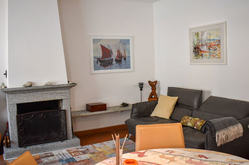 Foto 4 - Apartamento de 2 habitaciones en Ascona con vistas a la montaña