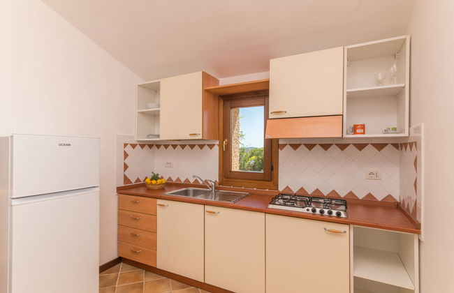 Casa de 1 quarto em Loiri Porto San Paolo com piscina e jardim - Foto 9