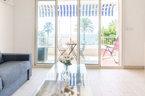Foto 6 - Apartamento de 1 habitación en Cagnes-sur-Mer con terraza y vistas al mar