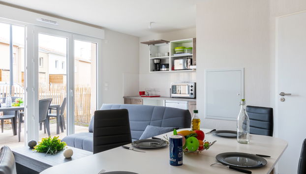 Apartment mit 3 Schlafzimmern in Mimizan mit schwimmbad und terrasse - Foto 2