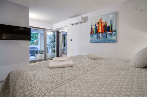 Foto 27 - Appartamento con 2 camere da letto a Crikvenica con terrazza e vista mare