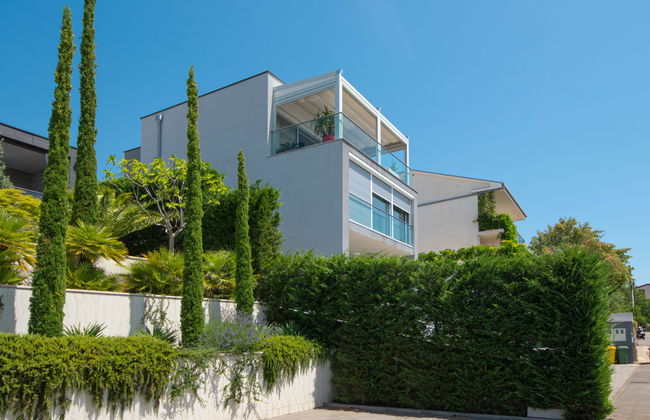 2 bedroom Apartment in Crikvenica with terrace and hot tub - Photo 6