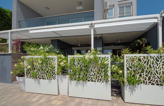 2 bedroom Apartment in Crikvenica with terrace and hot tub - Photo 8