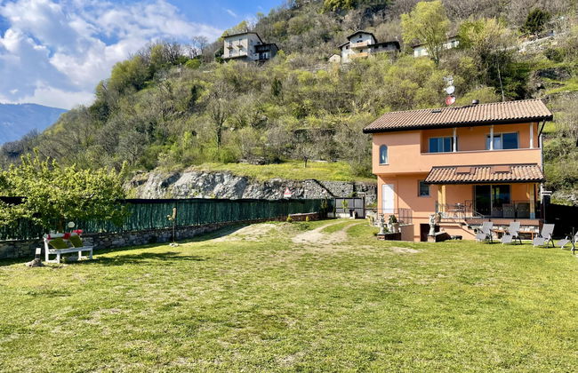 Haus mit 3 Schlafzimmern in Sorico mit garten und terrasse - Foto 2