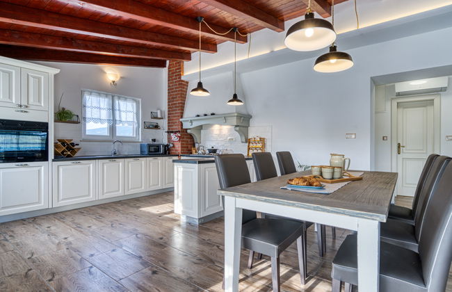 Casa de 7 quartos em Kršan com piscina privada e jardim - Foto 34