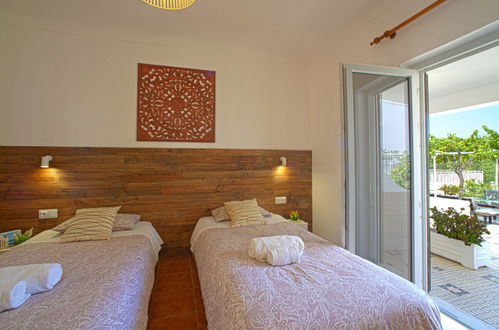 Photo 11 - 2 bedroom House in Albufeira with swimming pool and garden