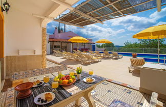 Photo 3 - Maison de 2 chambres à Albufeira avec piscine et jardin