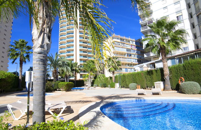 Appartamento con 2 camere da letto a Calp con piscina e terrazza - Foto 1