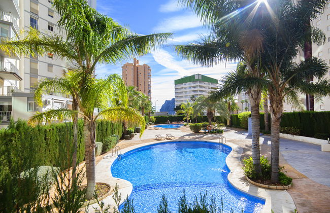 Appartamento con 2 camere da letto a Calp con piscina e terrazza - Foto 9