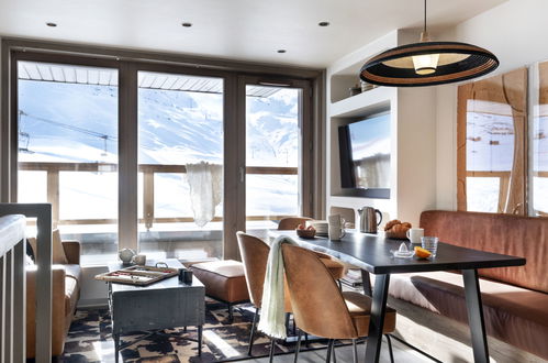 Foto 46 - Apartamento de 3 habitaciones en Tignes con piscina y vistas a la montaña