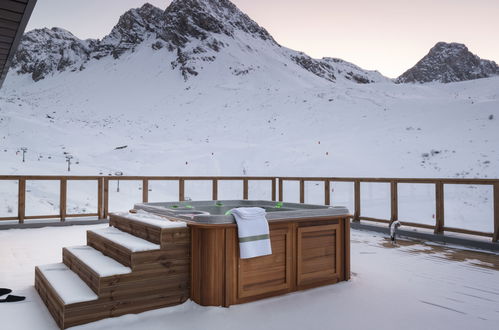 Foto 56 - Appartamento con 3 camere da letto a Tignes con piscina e sauna