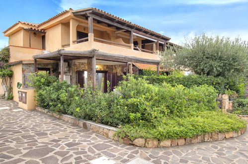 Photo 1 - Appartement de 2 chambres à Golfo Aranci avec jardin et terrasse