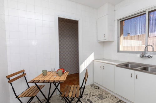 Foto 14 - Appartamento con 3 camere da letto a Vinaròs con vista mare