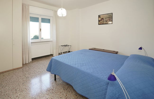 Casa de 3 quartos em Porto Valtravaglia com jardim - Foto 12