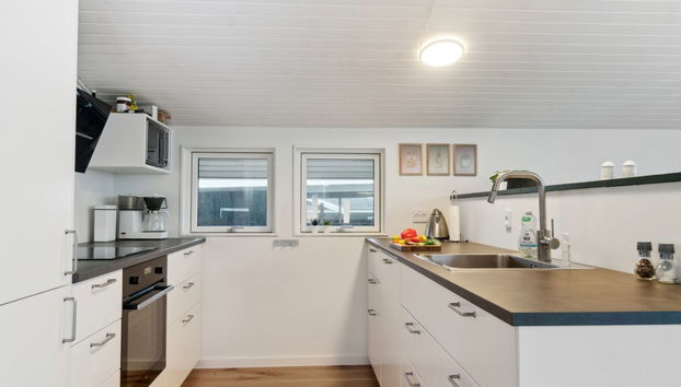 Casa de 3 habitaciones en Rønde con terraza y bañera de hidromasaje - Foto 4