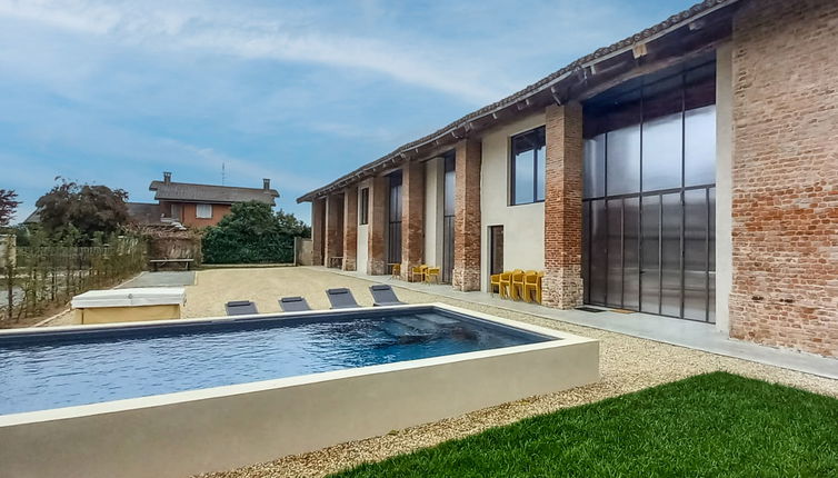 Photo 1 - Maison de 5 chambres à Poirino avec piscine privée et jardin